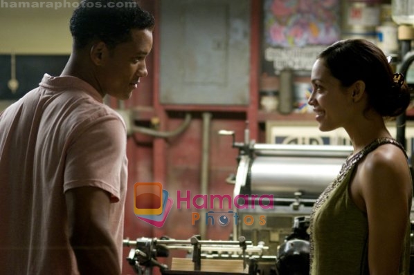 Will Smith, Rosario Dawson in still from the movie Seven Pounds