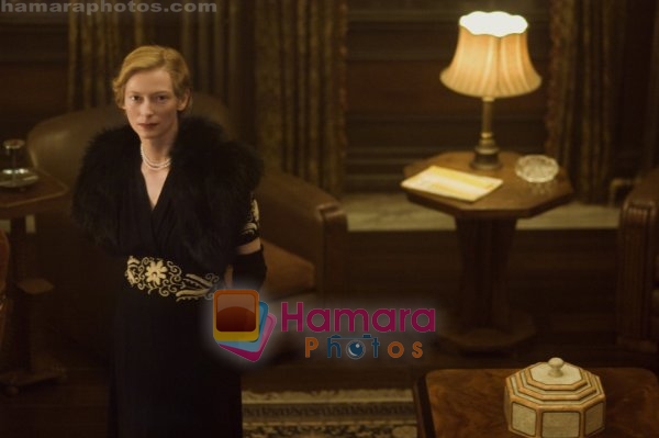Tilda Swinton  in the still from the movie The Curious Case of Benjamin Button