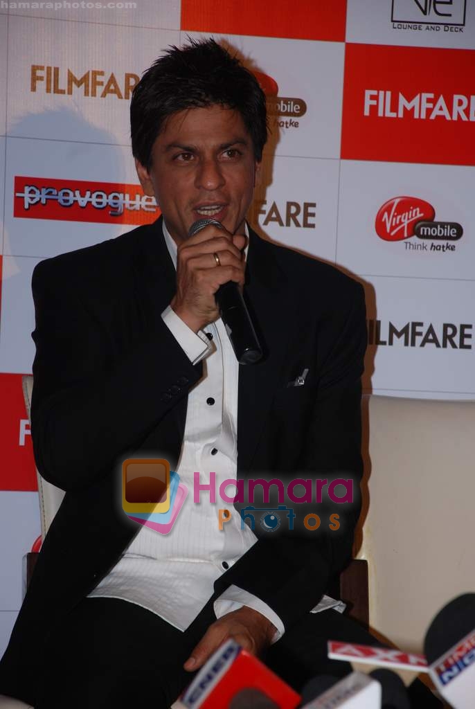 Shahrukh Khan launches the latest Filmfare issue in Vie Lounge in 16th December 2008 