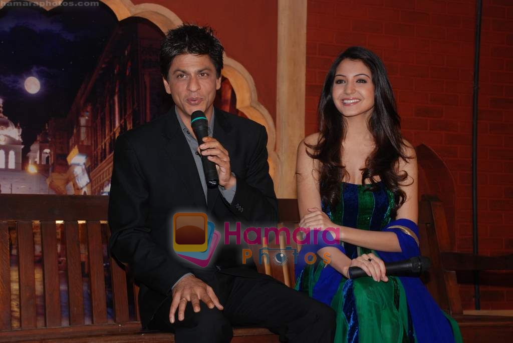 Shahrukh Khan and Anushka Sharma promote Rab Ne Bana Di Jodi in Yash Raj Studios on 18th December 2008 