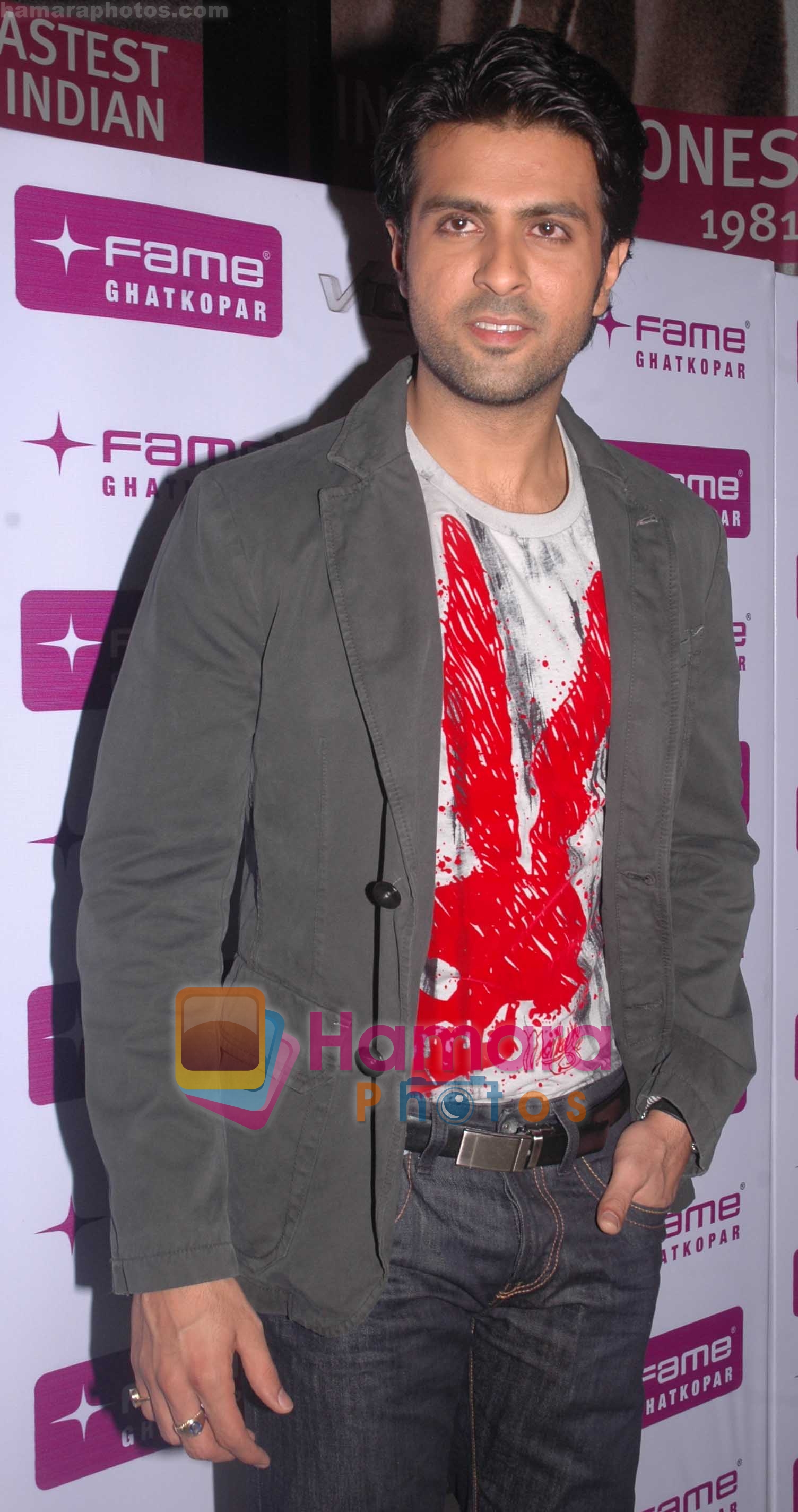 Harman Baweja at Ghatkopar Fame to promote film Victory on 26th Dec 2008 