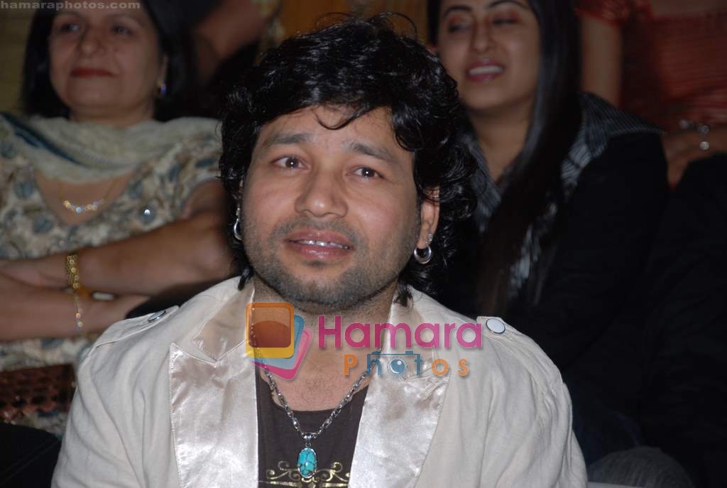 Kailash Kher at Victory film music launch in Vie Lounge on 28th December 2008 