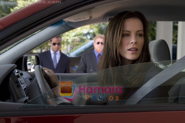 Kate Beckinsale in still from the movie Nothing But the Truth 