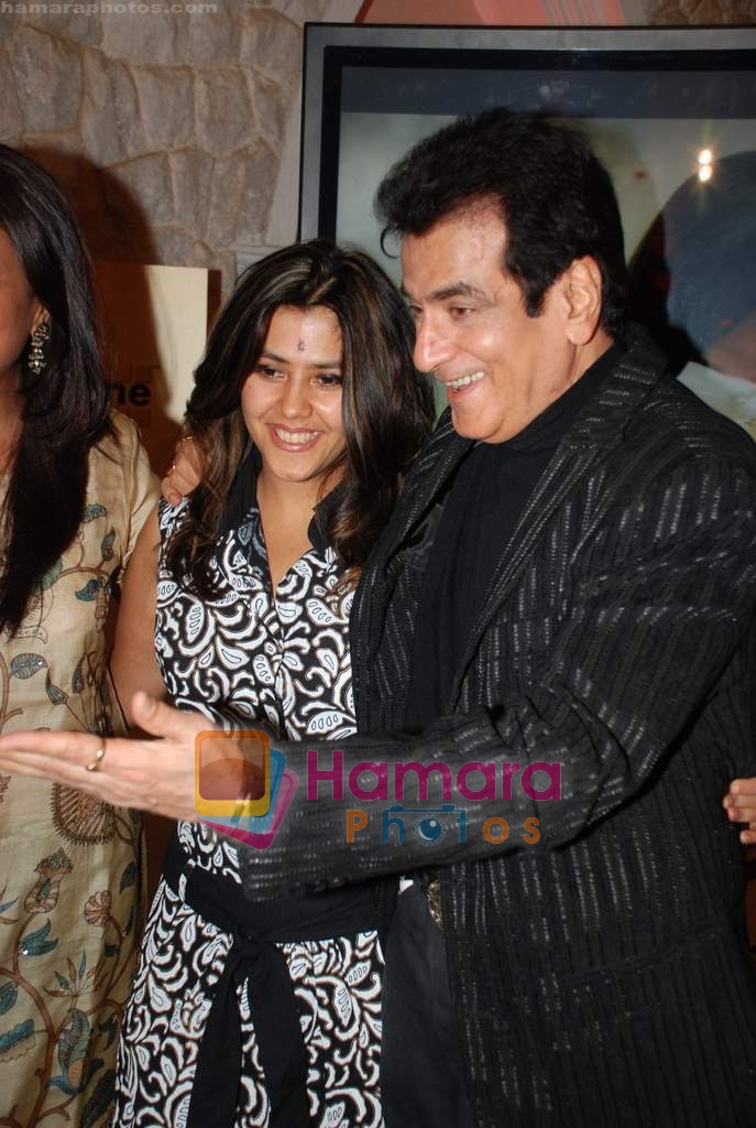 Jeetendra, Ekta Kapoor at the launch of serials Kitani Mohabbat and Bandini on NDTV Imagine in Ekta Kapoor's Residence on 7th Jan 2009 