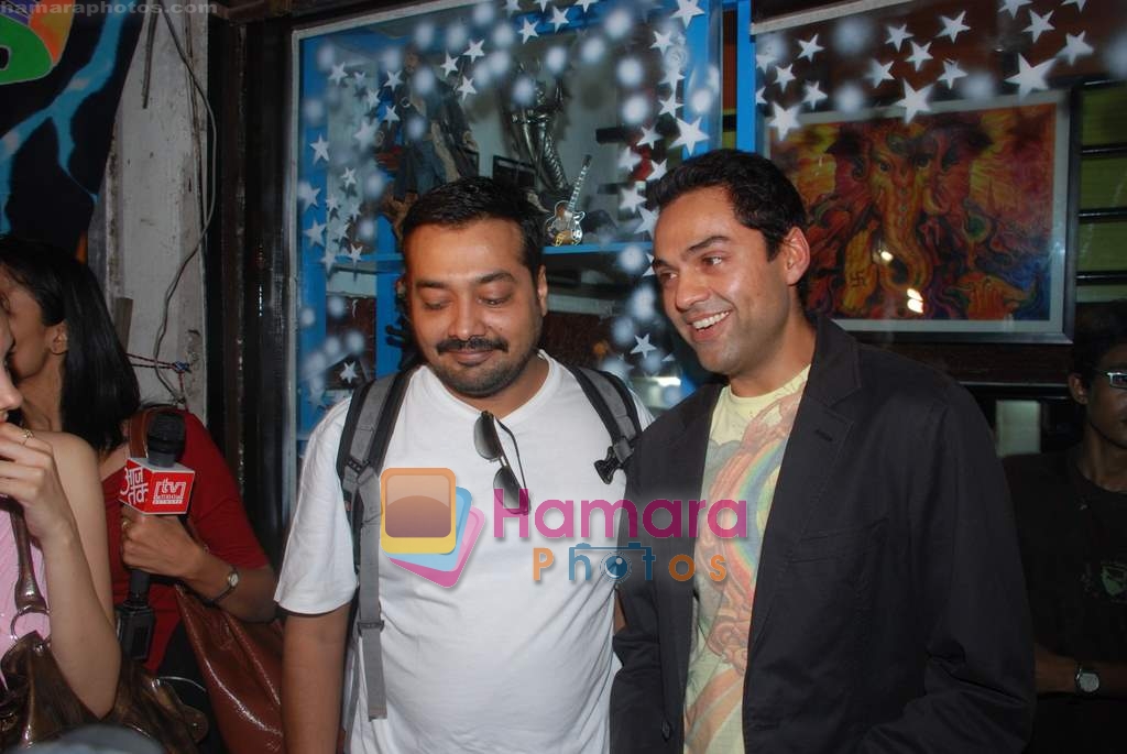 Abhay Deol, Anurag Kashyap at Al's Tattoo parlour in Carter Road, Bandra on 7th Jan 2009 