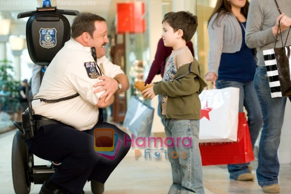 Kevin James, Dylan Clark Marshall in still from the movie Paul Blart - Mall Cop