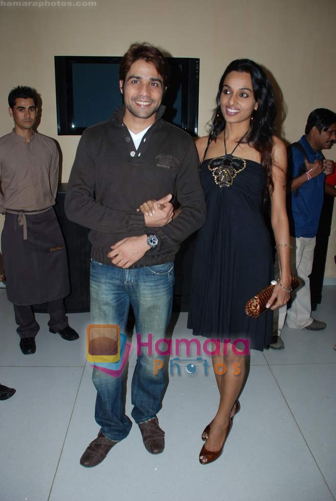 Amit Gupta and Reshmi Ghosh at Nach Baliye 4 album launch in D Ultimate Club on 8th Jan 2009 ~0