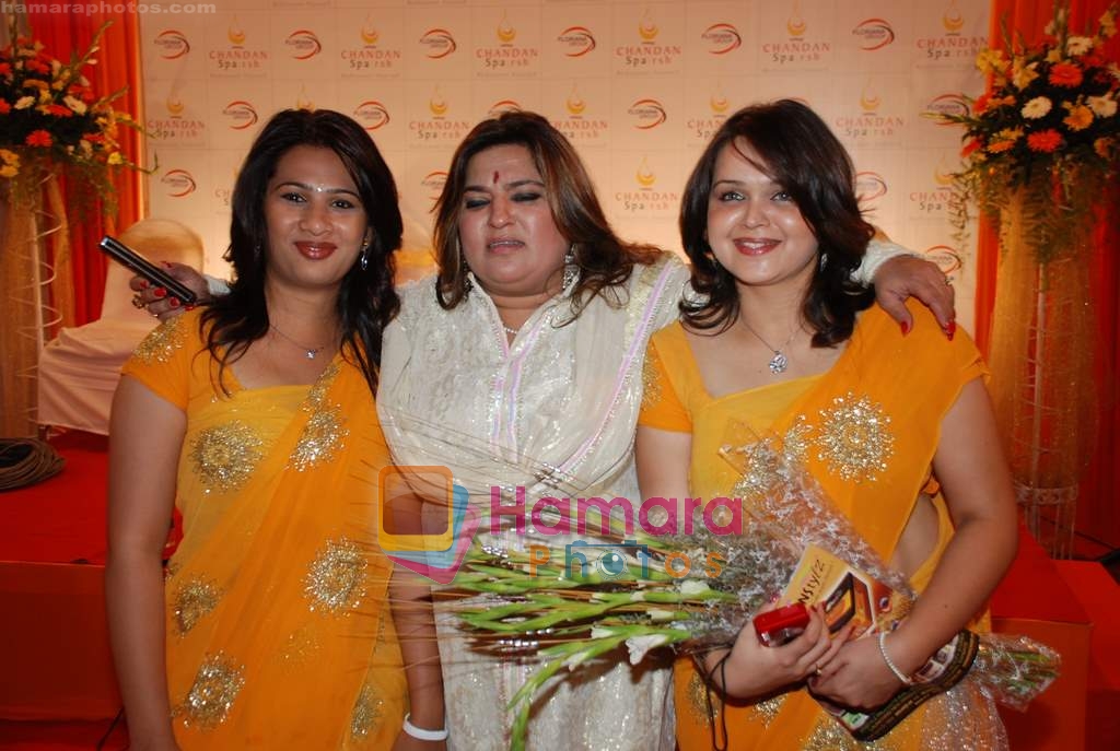 at the launch of Chadan Sparsh Spa in Lokhandwala on 9th Jan 2009 