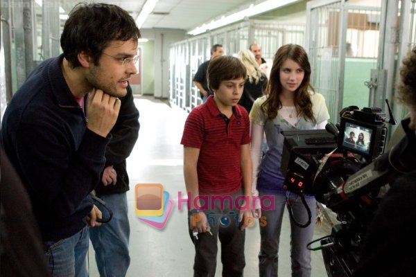 Thor Freudenthal, Emma Roberts, Jake T. Austin in a still from movie Hotel for Dogs