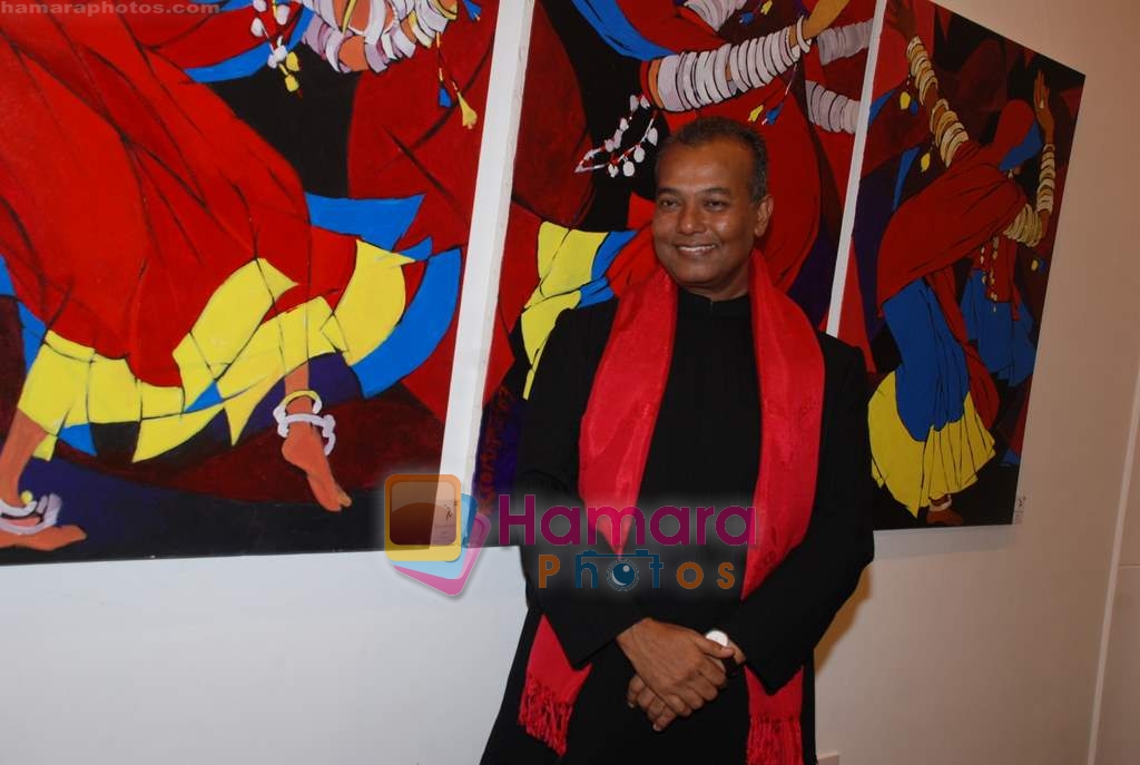 Subodh at the painting exhibition by painter Subodh Poddar on 13th Jan 2009 