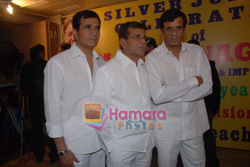Abbas Mastan at the celebration of Anil Nagrath's 25 years in Bollywood in Time and Again on 16th Jan 2009 