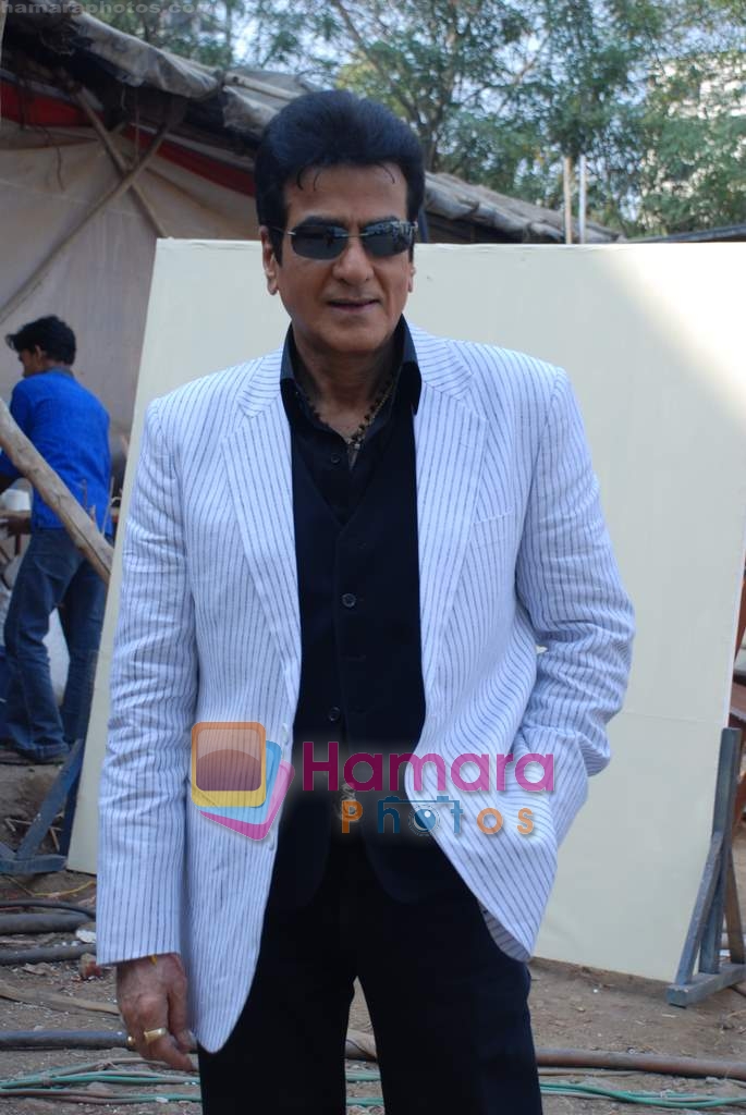 Jeetendra on the sets of Danicng Queen in Powai on 18th Jan 2009 