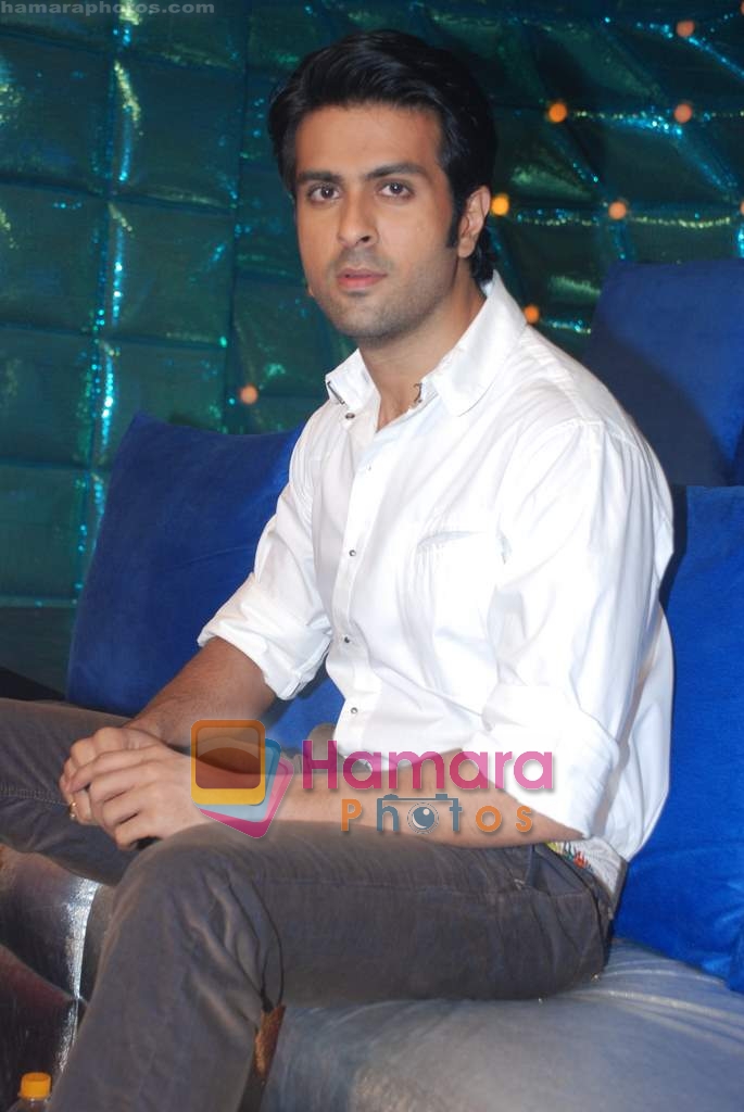 Harman Baweja on the sets of Danicng Queen in Powai on 18th Jan 2009 