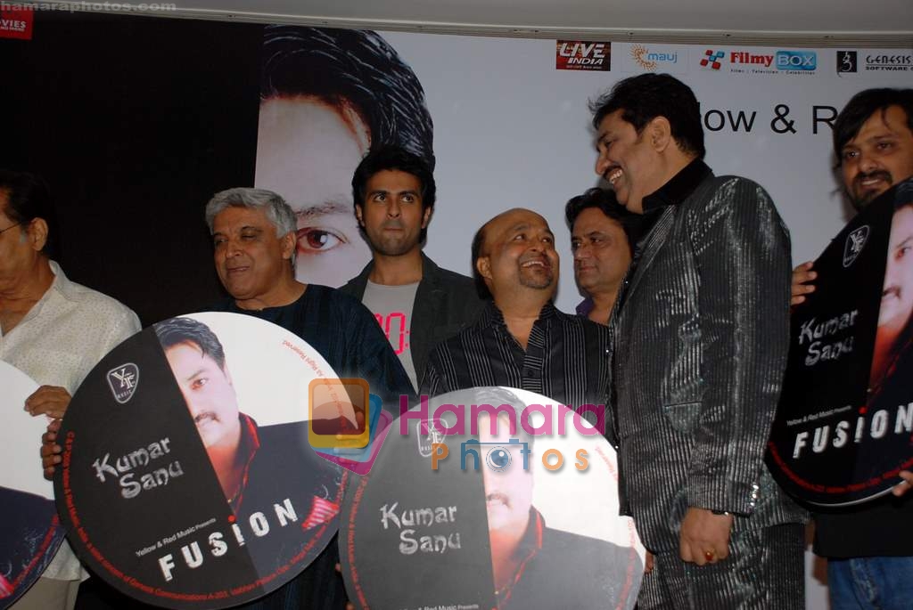 Javed Akhtar, Harman Baweja, Sameer, Kumar Sanu at Kumar Sanu's Fusion album launch in D Ultimate Club on 21st Jan 2009 