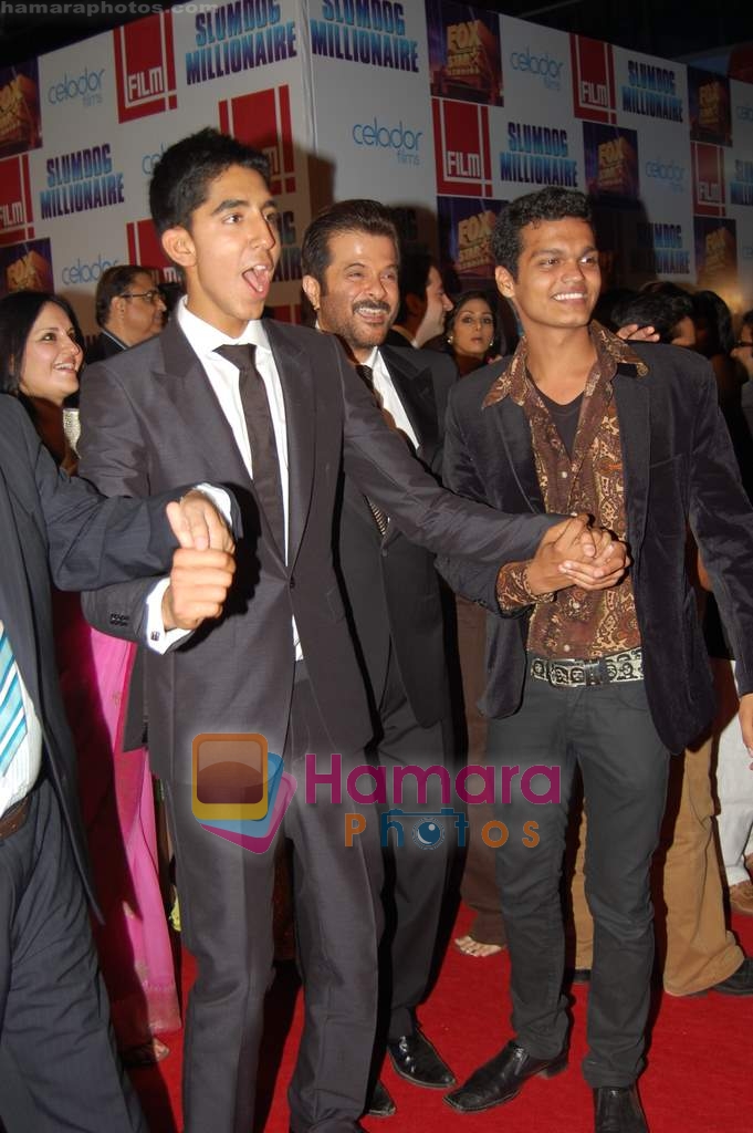 Dev Patel, Anil Kapoor at Slumdog Millionaire premiere on 22nd Jan 2009  
