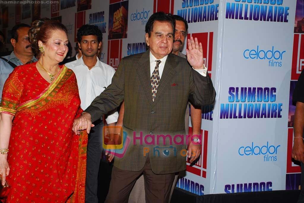 Dilip Kumar, Saira Banu at Slumdog Millionaire premiere on 22nd Jan 2009 