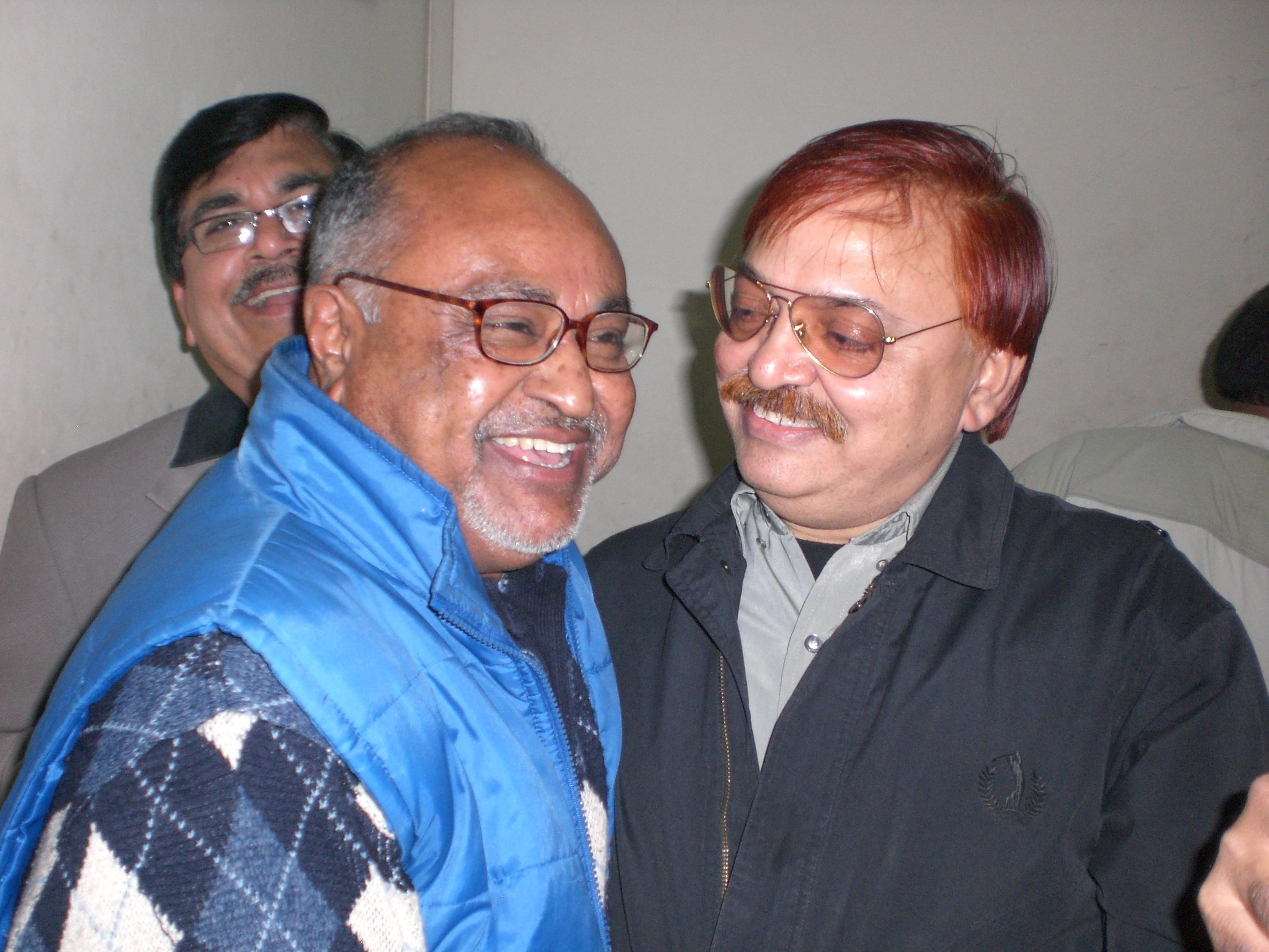 Members of Rafi Foundation Memorial Society in Delhi celebrating 84th birthday of the legend on 24th December 2008 