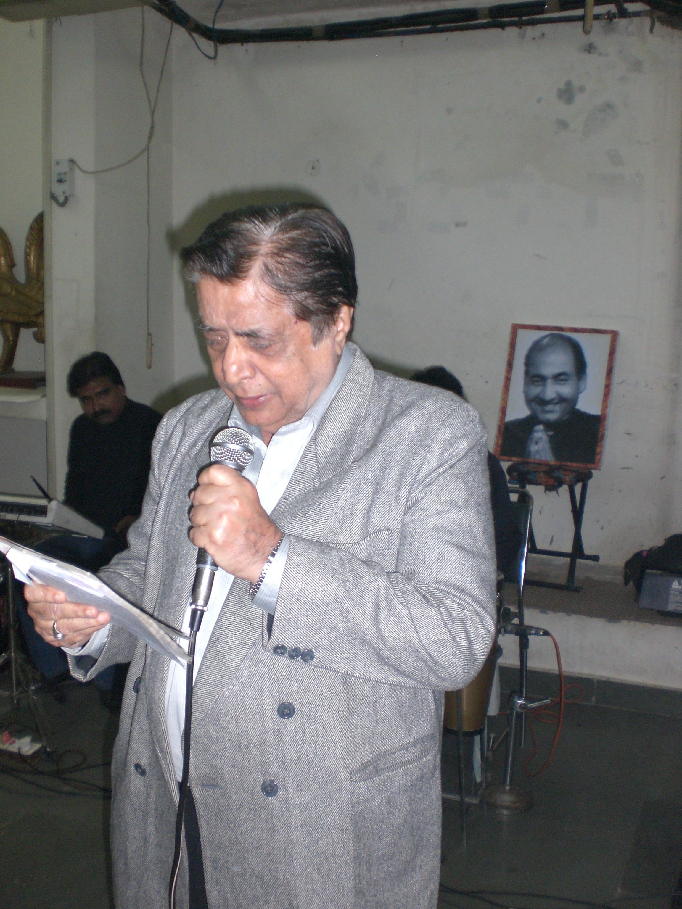 Members of Rafi Foundation Memorial Society in Delhi celebrating 84th birthday of the legend on 24th December 2008 
