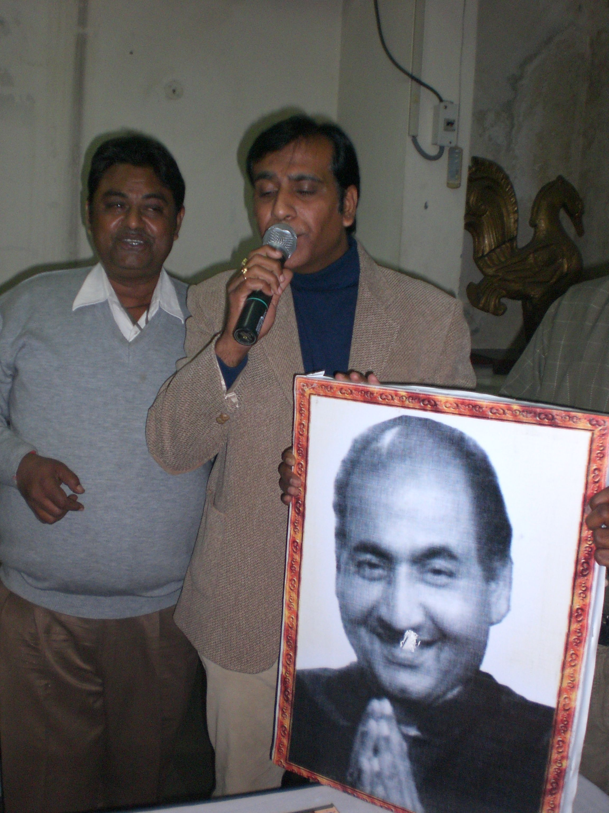 Members of Rafi Foundation Memorial Society in Delhi celebrating 84th birthday of the legend on 24th December 2008