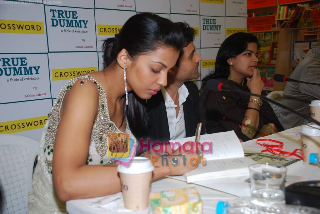 Mugdha Godse at Ashish Jaiswal's True Dummy book launch in Crossword, Bandra on 27th Jan 2009 