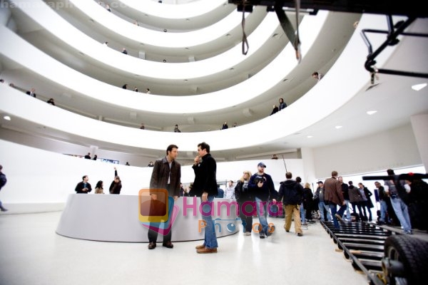 Clive Owen, Tom Tykwer in still from the movie The International