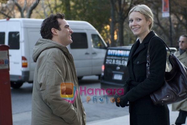 Gwyneth Paltrow, Joaquin Phoenix in still from the movie Two Lovers