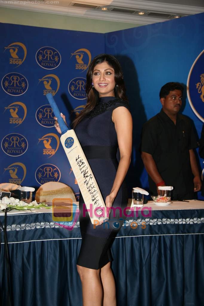 Shilpa Shetty at a meet with the champions of IPL team the Rajasthan Royals in Mumbai on 3rd Feb 2009 