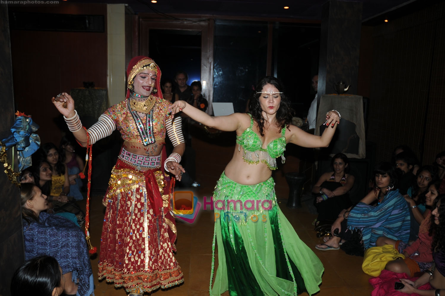 Queen Harish & Veronica at Bollywood & Bellydance mixed evening with Queen Harish & Veronica in Zenzi on 3rd Feb 2009