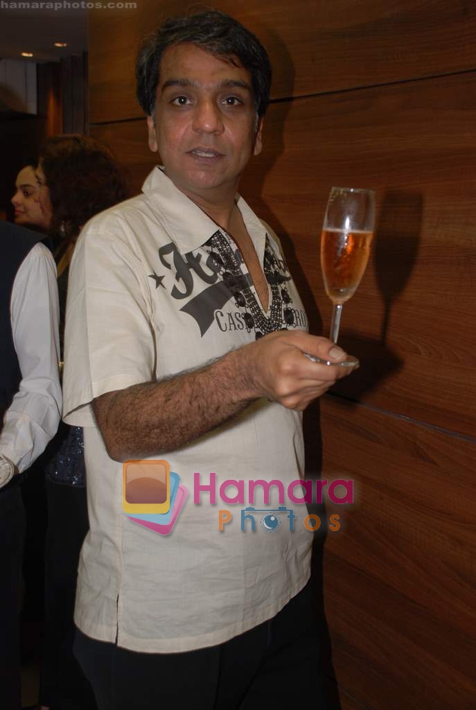at Golden Boutique launch in Colaba on 4th Feb 2009 