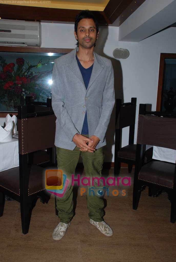 mukul deora at Oba club launch in Colaba on 5th Feb 2009  