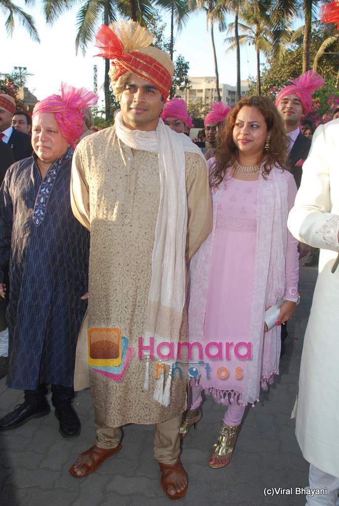 Madhavan at Raman and Ambika Hinduja wedding on 12th Feb 2009 