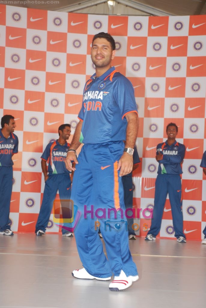 Yuvraj Singh at the unveiling of Team India's new jersey by Nike in Taj Lands End, Bandra on 18th Feb 2009 