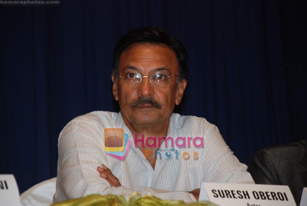Suresh Oberoi at Vasundhara documentary launch in Isckon on 17th Feb 2009 