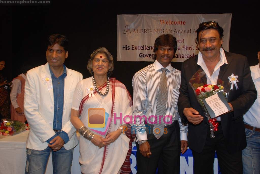 Raju Shrivastav, Dolly Thakore, Dharaj Pillay, Jackie Shroff at Alert India Awards in Birla Matushree on 28th Feb 2009 