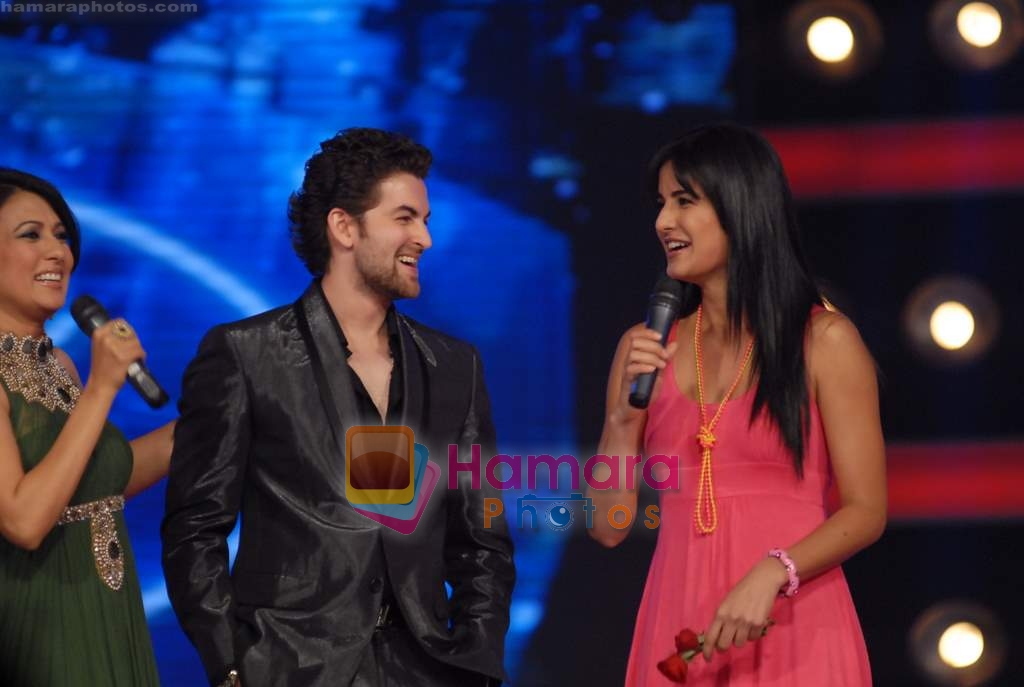 Katrina Kaif, Neil Mukesh at the Grand finale of Indian Idol Season 4 in Mumbai on 2nd March 2009 