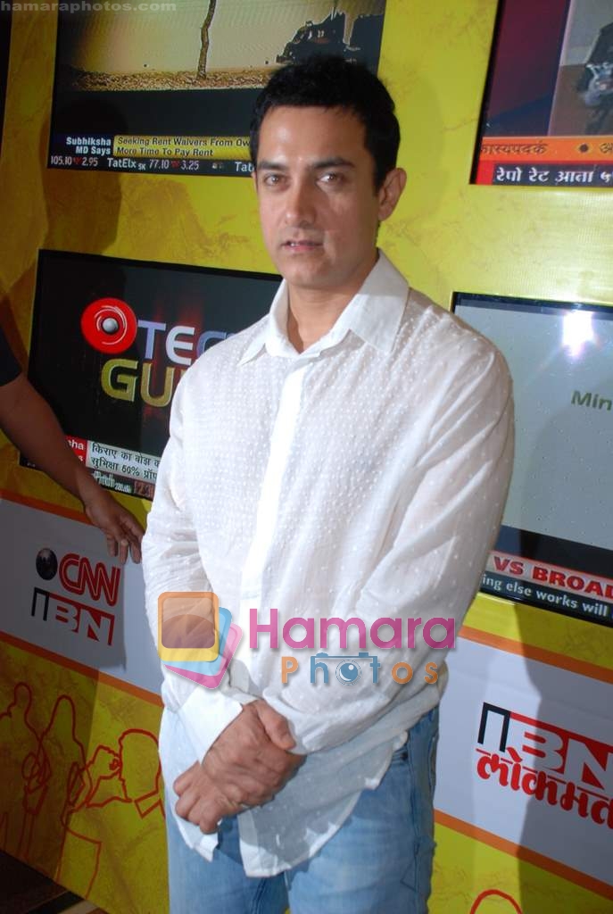 Aamir Khan at CNN IBN Heroes in Trident on 5th March 2009 