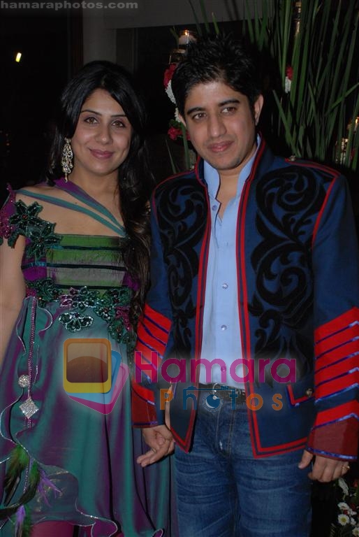 Harry Anand at Anand Raj Anand's wedding anniversary bash on 8th March 2009(Large)