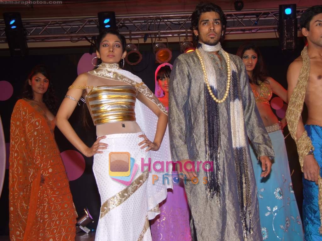 at the launch of Zuri Hotel in Bangalore on 6th March 2009 
