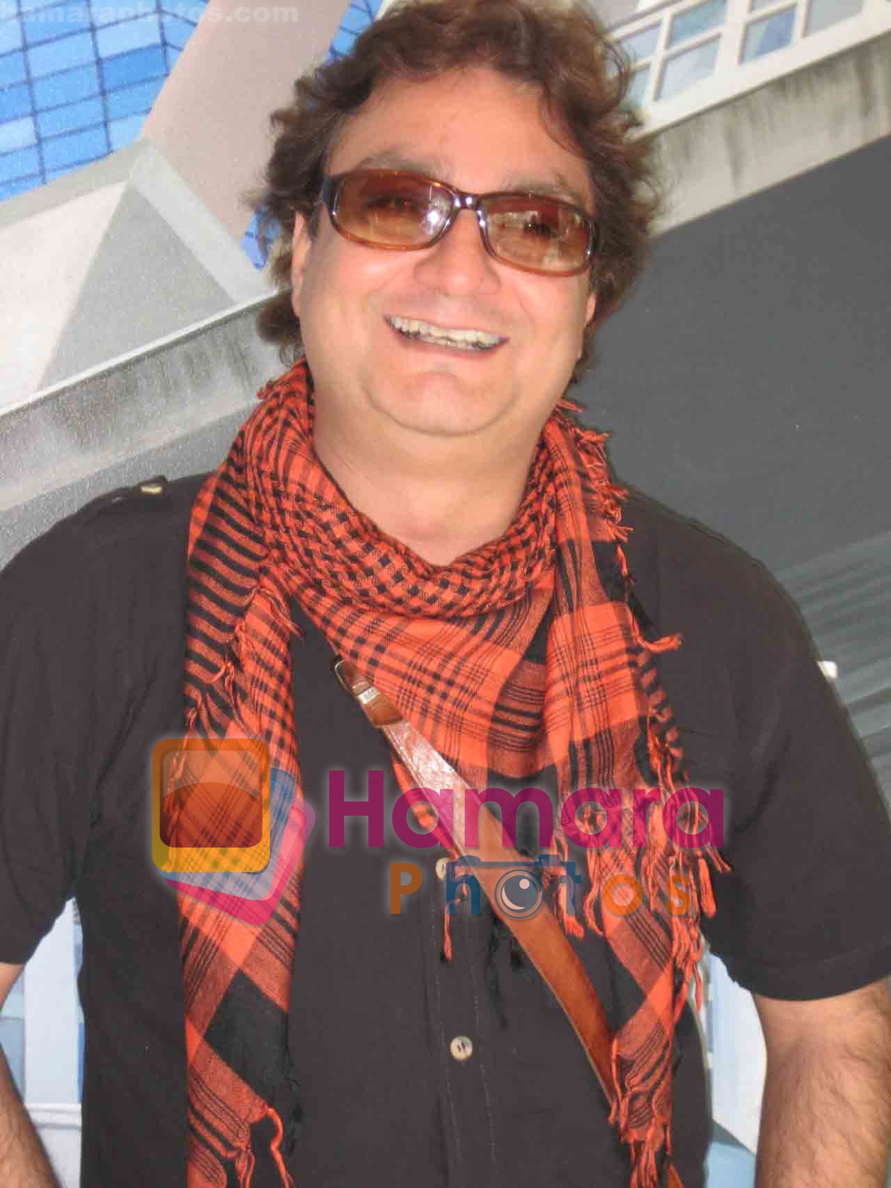 Vinay Pathak in capital to talk about STRAIGHT 