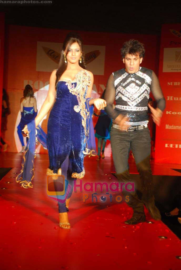 Neetu Chandra at Fosters Archana Kocchar fashion show on 18th March 2009 