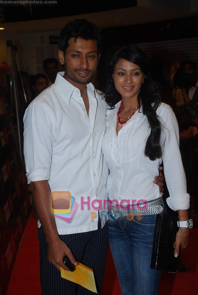 Indraneil Sengupta, Barkha Bisht at the Premiere of Aloo Chaat in PVR, Juhu on 19th March 2009 