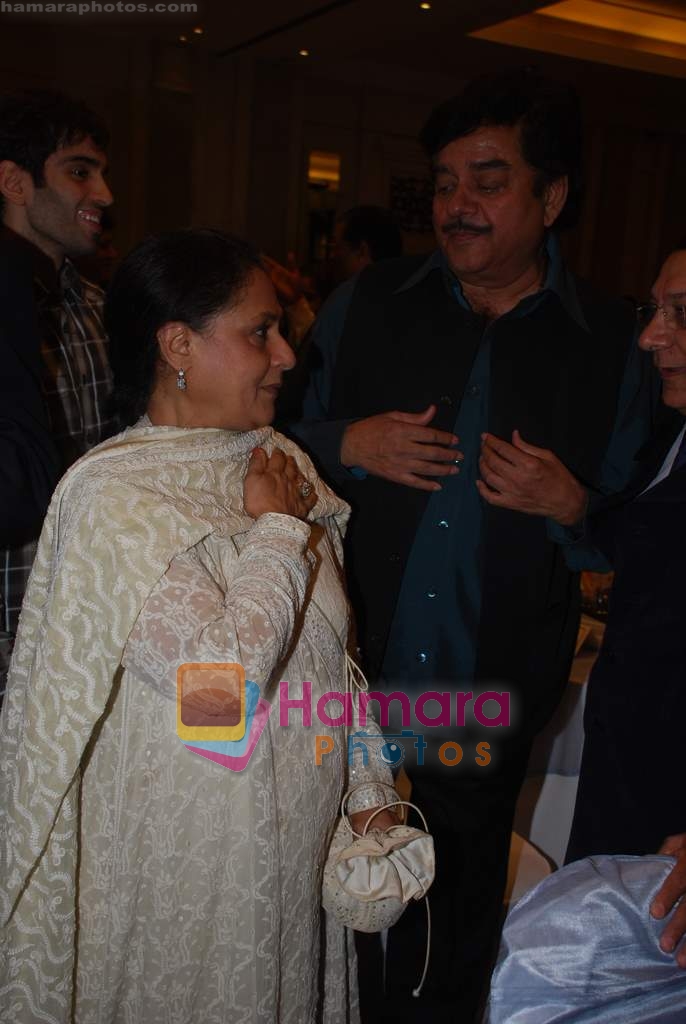 Jaya Bachchan, Shatrughun Sinha at Roshan Taneja's birthday in ITC Grand Maratha on 21st March 2009 