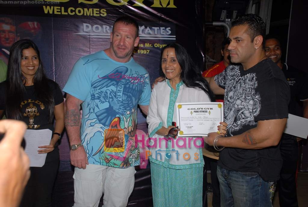 Ila Arun, Dorian Yates at Gold Gym event in Bandra on 23rd March 2009 