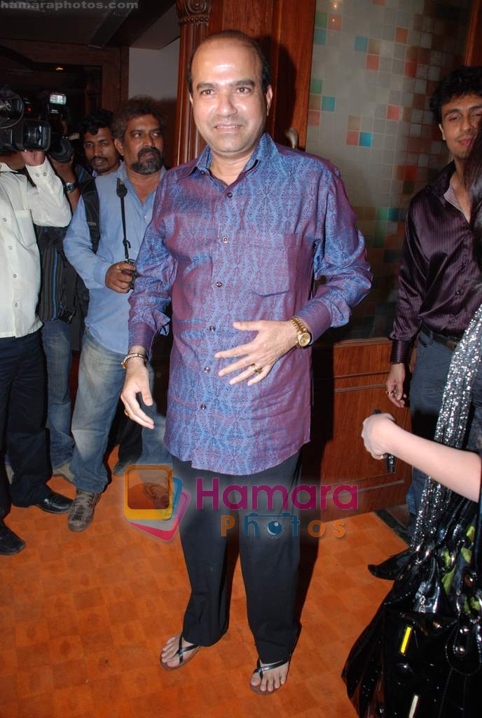 Suresh Wadkar at Ravi Tripathi's album launch on 24th March 2009 