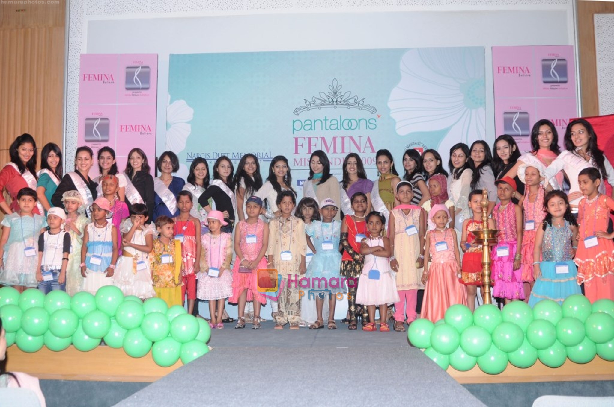 Miss India NGO visit at Tata Hospital in Mumbai on 24th March 2009 