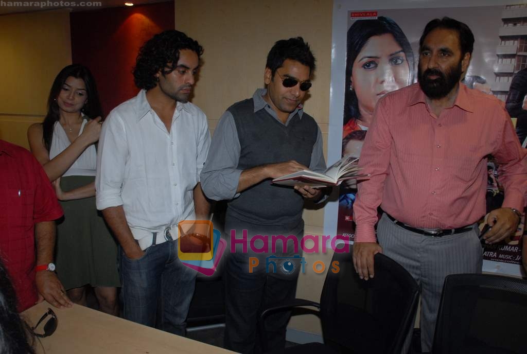 Aman Dhaliwal, Neha Mishra, Ashutosh Rana at Coffee House Press Meet in Andheri on 25th March 2009 