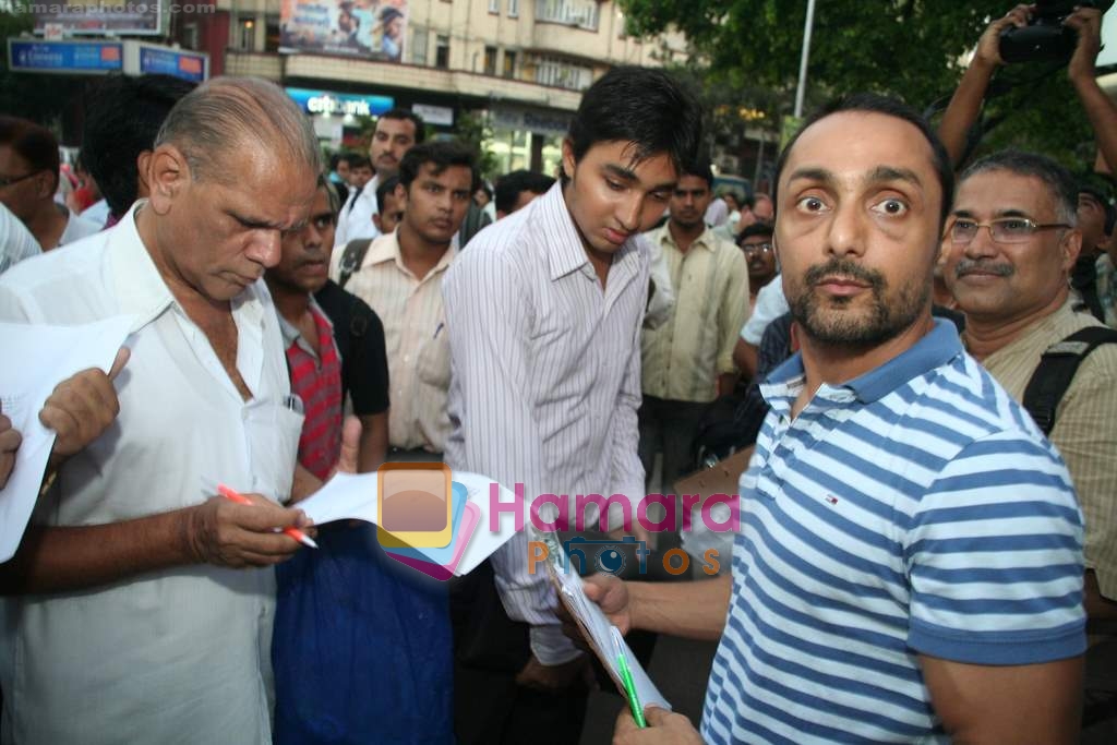 Rahul Bose at GOG NGO event in Churchgate on 25th March 2009 