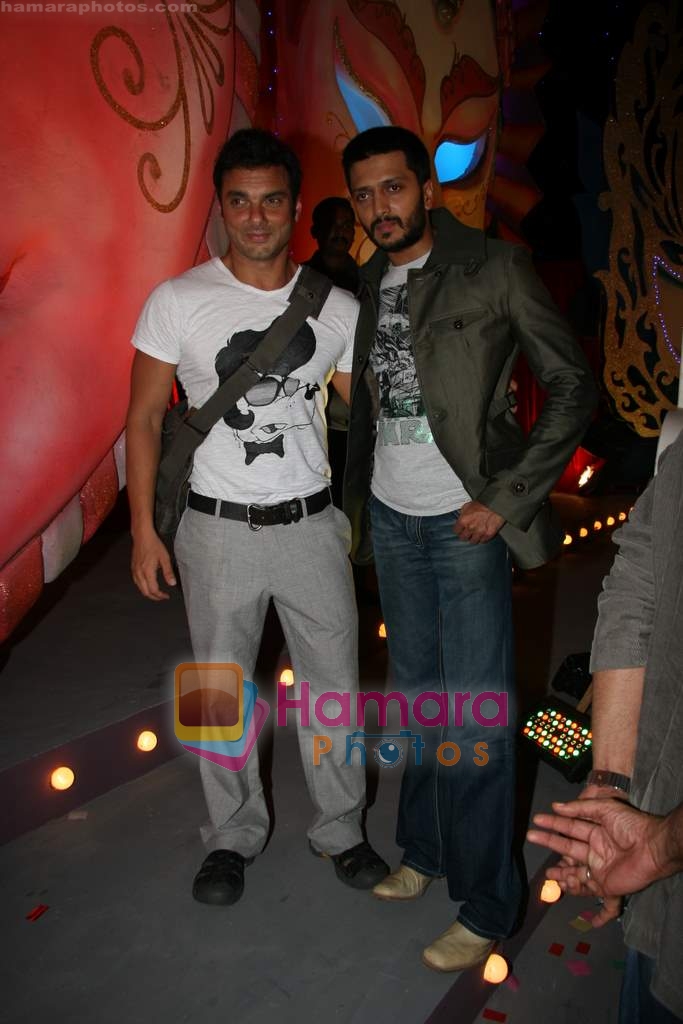 Sohail Khan, Ritesh Deshmukh at the Grand finale of Gladrags Mega Model & Manhunt 09 in Mumbai on 28th March 2009 
