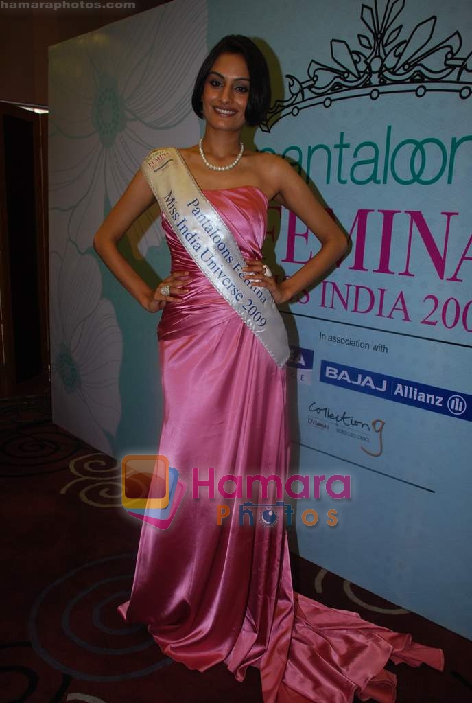 Ekta Chaudhury at Femina Miss India winners press meet in Sahara Star on 6th April 2009 