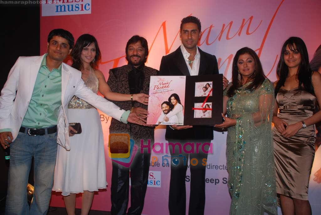 Anupama Verma, Sonali Rathod, Abhishek Bachchan, Anita Hassanandini at the launch of Roopkumar and Sonali Rathod's new album _Mann Pasand_ on 8th April 2009 ~0